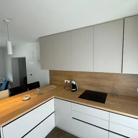 Three Bedroom Apartmant With Sea View & Terrace - Angela's Lejlighed