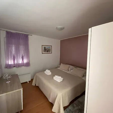 Three Bedroom Apartmant With Sea View & Terrace - Angela's Apartamento Zadar