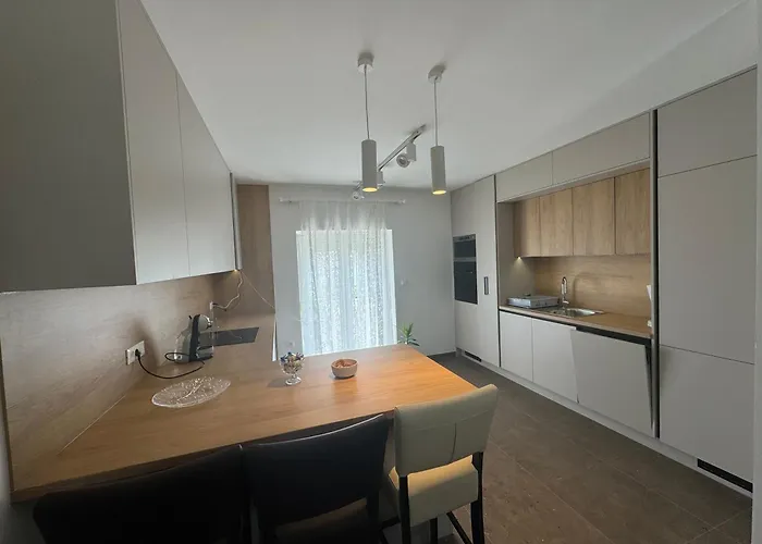 Three Bedroom Apartmant With Sea View & Terrace - Angela's *